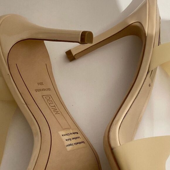 Deltan Women's Beige Synthetic Jelly Strap Stiletto Heels Size 10M - Picture 6 of 8